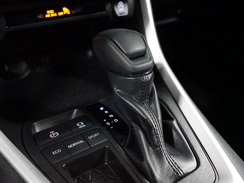 Certified 2023 Toyota RAV4 XLE FWD image 21