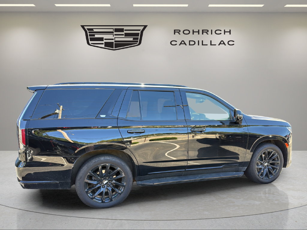 Used 2021 Cadillac Escalade Sport w/ LPO, ONYX Package AWD/4WD image 4