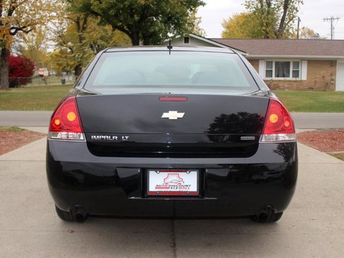 Used 2016 Chevrolet Impala LT image 8