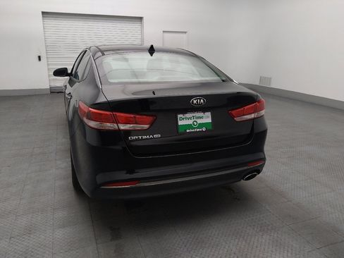 Used 2018 Kia Optima LX FWD image 6
