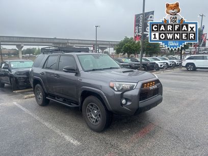 Used 2020 Toyota 4Runner Venture w/ Moonroof Package