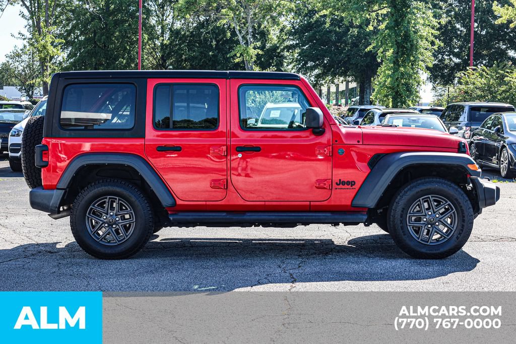 Used 2024 Jeep Wrangler Unlimited Sport AWD/4WD image 9