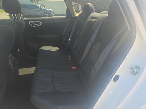 Used 2017 Nissan Sentra SV FWD image 21
