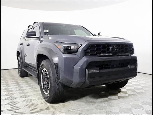 Used 2025 Toyota 4Runner TRD Off-Road AWD/4WD image 2