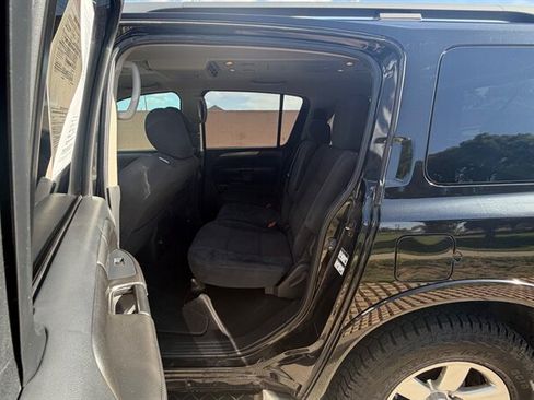 Used 2012 Nissan Armada SV RWD image 16