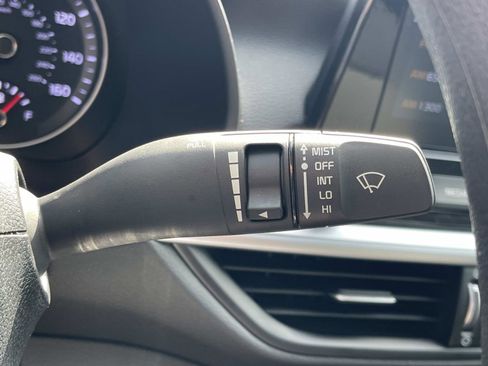 Used 2023 Kia Forte LXS FWD image 32