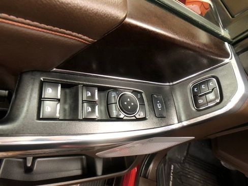 Used 2025 Ford F350 King Ranch w/ Chrome Package image 12