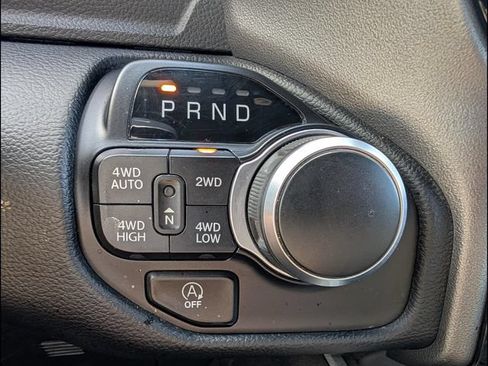 Used 2021 RAM 1500 Big Horn AWD/4WD image 12