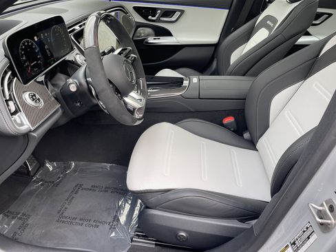 New 2026 Mercedes-Benz E 53 AMG e 4MATIC Sedan image 20