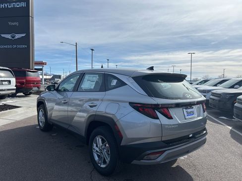 New 2026 Hyundai Tucson SE image 7