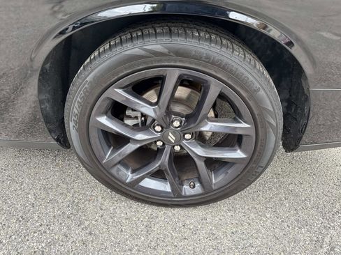 Used 2022 Dodge Challenger GT w/ Plus Package image 6