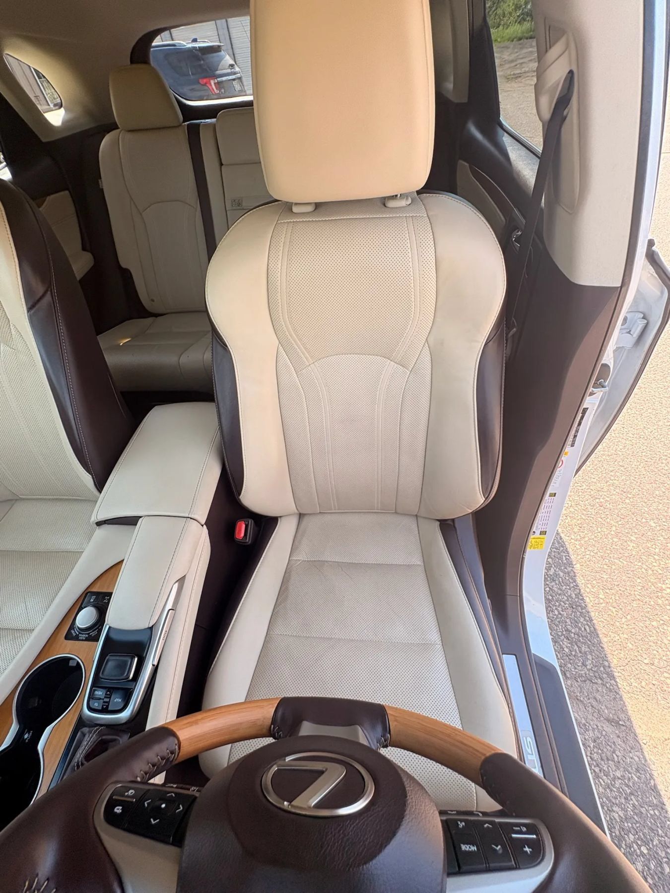 Used 2018 Lexus RX 350 AWD w/ Premium Package image 35