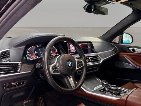 Used 2019 BMW X7 xDrive50i w/ Dynamic Handling Package AWD/4WD image 16