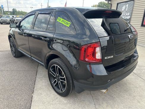 Used 2013 Ford Edge SEL w/ Black-White Styling Pkg FWD image 7