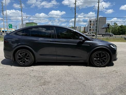 Used 2023 Tesla Model X AWD/4WD image 7