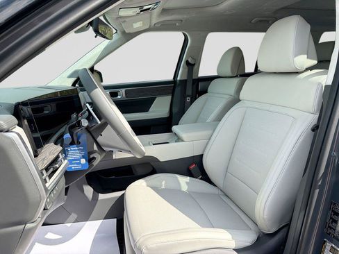 New 2026 Hyundai Santa Fe Calligraphy AWD/4WD image 15