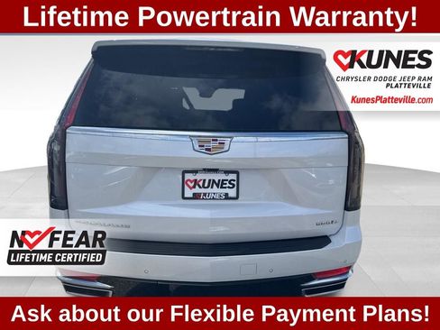 Used 2023 Cadillac Escalade Premium Luxury w/ Touring Package image 4