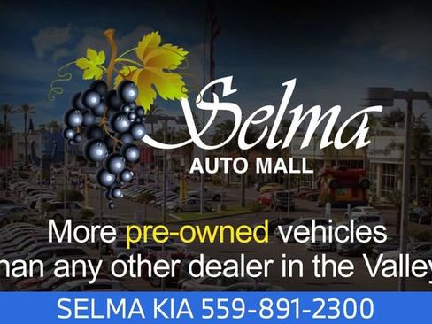 Used 2020 Toyota Corolla LE image 32