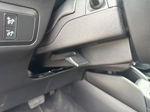 Used 2020 Ford Escape Titanium w/ Titanium Premium Package 2.0 image 21