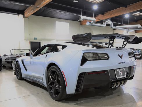 Used 2019 Chevrolet Corvette ZR1 image 14