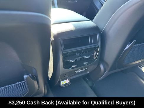 New 2025 Jeep Grand Cherokee Altitude RWD image 23