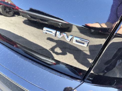 Used 2024 Ford Escape ST-Line Elite w/ Premium Technology Package image 8