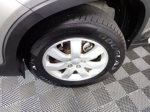 Used 2012 Kia Sorento LX w/ Convenience Pkg FWD image 40