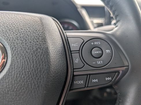 Used 2023 Toyota Camry XSE FWD image 21