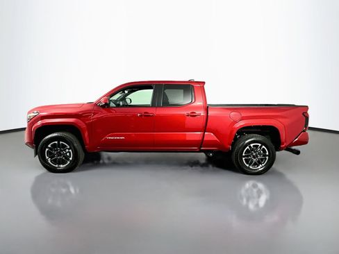 Certified 2026 Toyota Tacoma SR5 AWD/4WD image 4