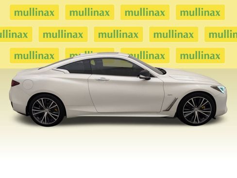 Used 2018 INFINITI Q60 3.0t Luxe w/ Sensory Package 3.0T Luxe image 2