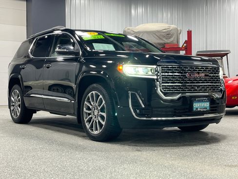 Certified 2023 GMC Acadia Denali w/ Denali Ultimate Package image 7