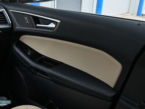 Used 2019 Ford Edge SEL w/ Equipment Group 201A image 11