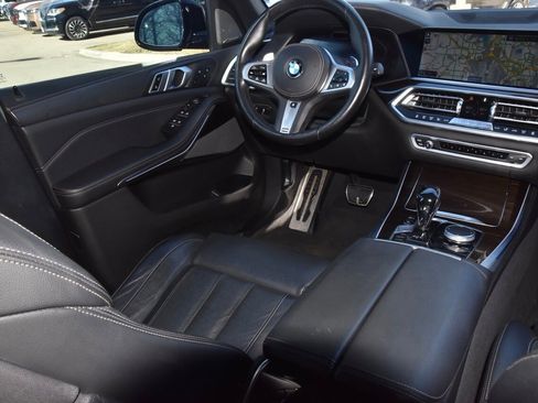 Used 2019 BMW X5 xDrive40i w/ M Sport Package image 15