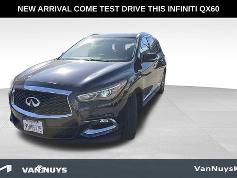 Used 2019 INFINITI QX60 Luxe w/ Essential Package image 1