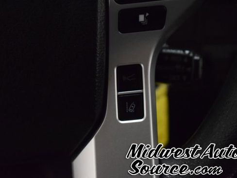 Used 2021 Toyota Tundra SR5 AWD/4WD image 14