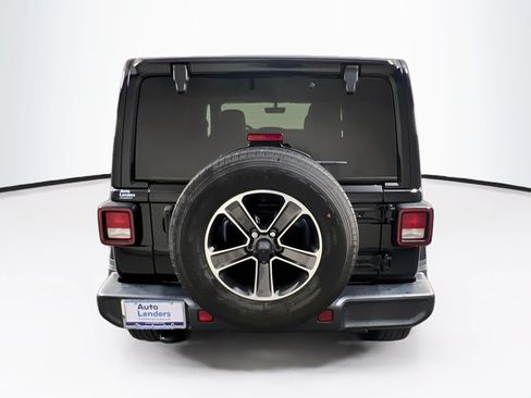 Used 2023 Jeep Wrangler Unlimited Sahara AWD/4WD image 6