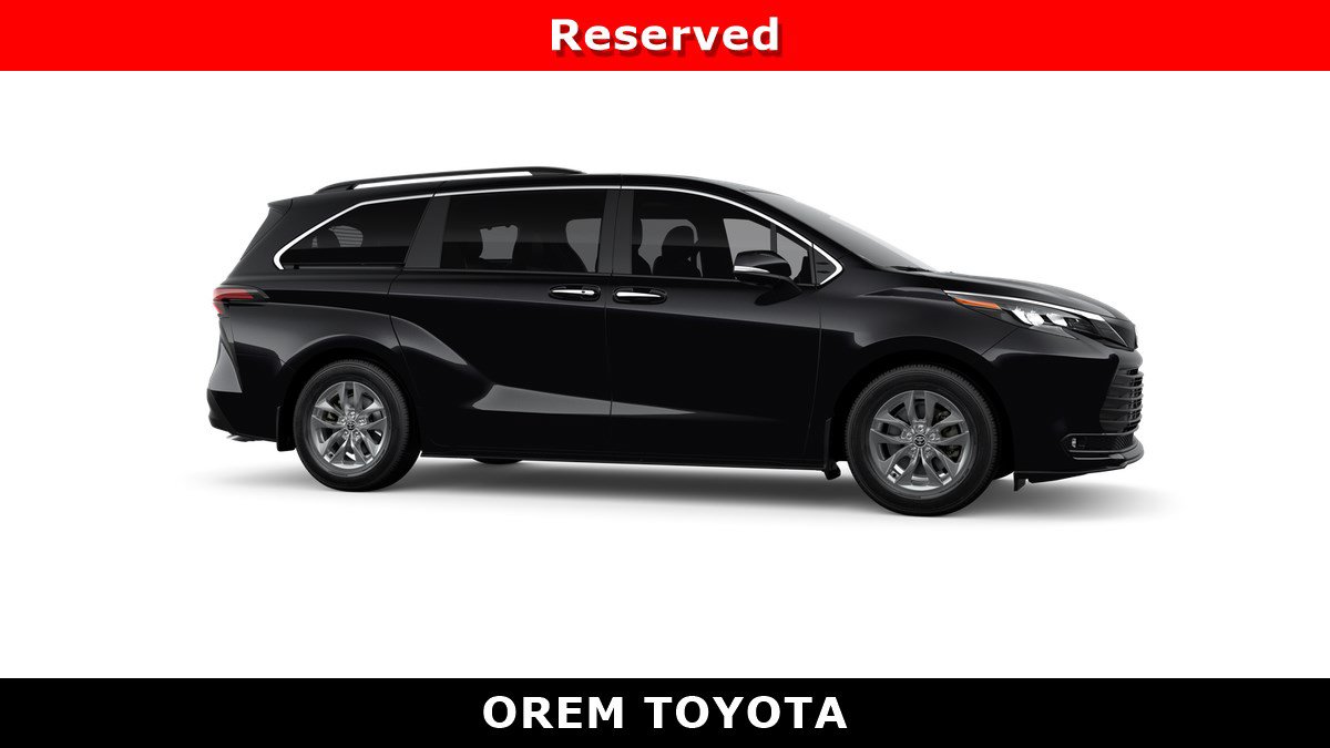 New 2026 Toyota Sienna XLE AWD/4WD image 13
