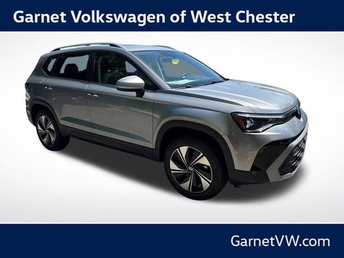 New 2026 Volkswagen Taos SE AWD/4WD image 7