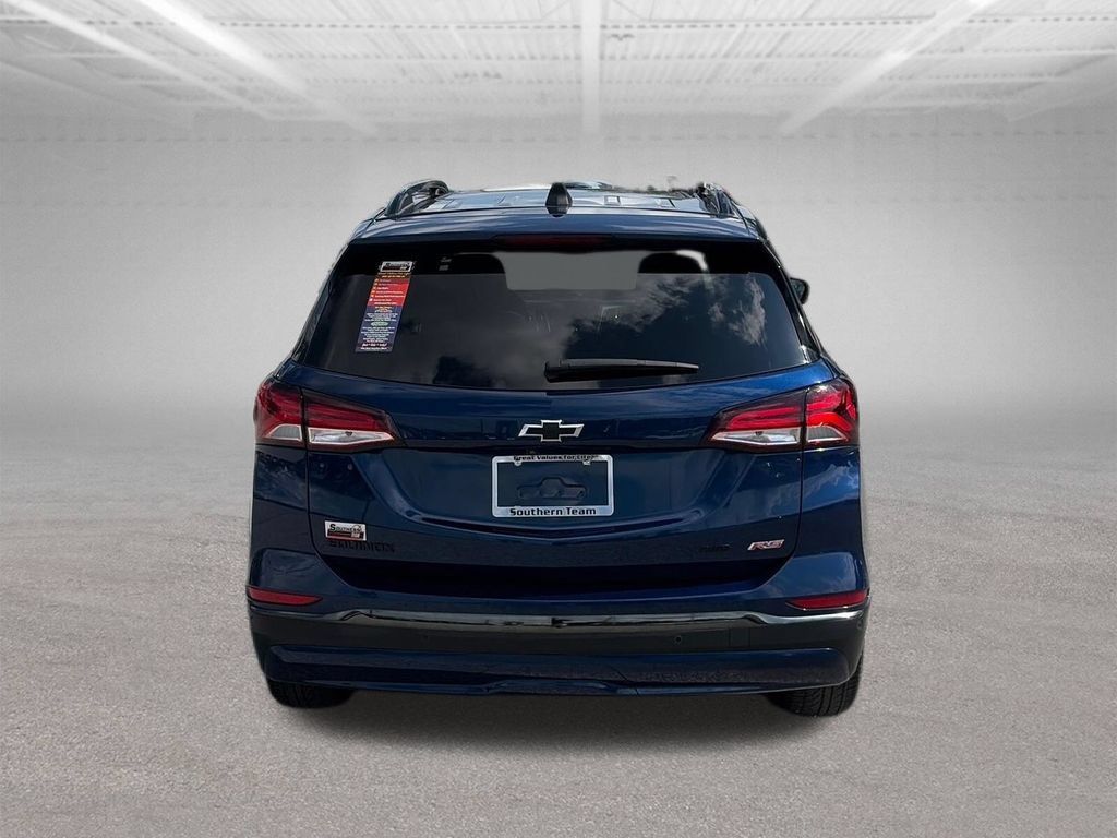 Used 2022 Chevrolet Equinox RS w/ RS Leather Package AWD/4WD image 5