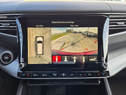 New 2026 Jeep Grand Wagoneer Limited AWD/4WD image 22