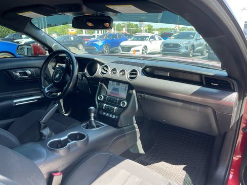 Used 2019 Ford Mustang GT w/ GT Performance Package RWD image 16