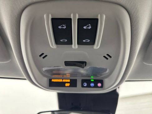 New 2026 Chevrolet Trax LT w/ Sunroof Package FWD image 20