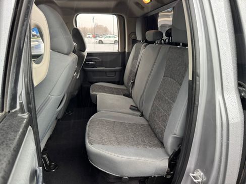 Used 2019 RAM 1500 Classic Warlock AWD/4WD image 26