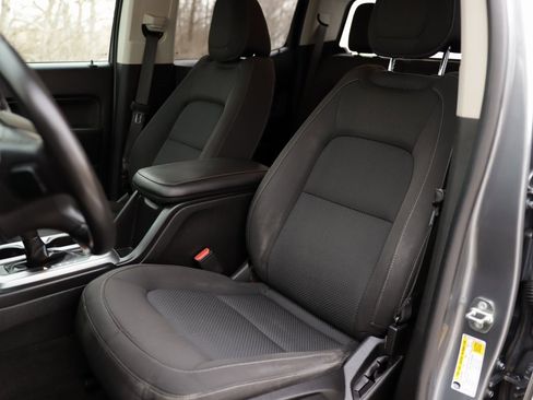 Used 2018 Chevrolet Colorado LT w/ LT Convenience Package image 21