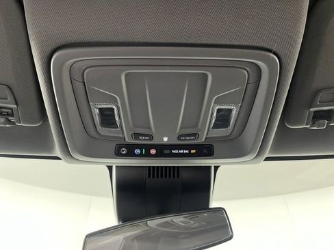 Used 2024 GMC Sierra 1500 Elevation w/ LPO, Elevation Black Package image 34