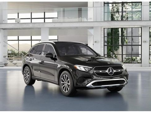 Used 2026 Mercedes-Benz GLC 300 4MATIC image 10