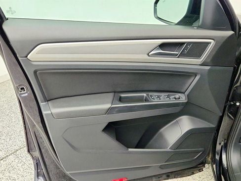 Used 2018 Volkswagen Atlas SE FWD image 10