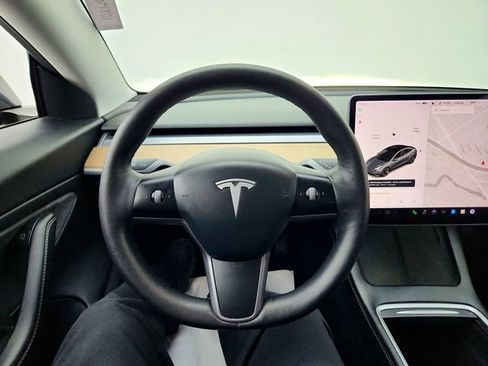 Used 2021 Tesla Model 3 Long Range image 22