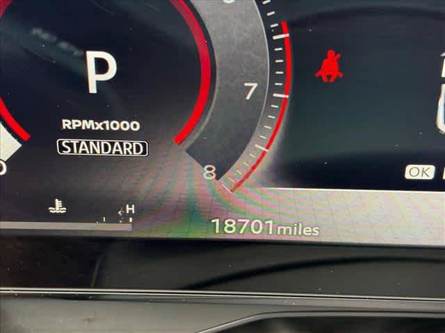 Used 2025 Nissan Kicks SR FWD image 19
