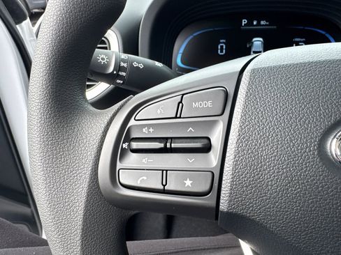 New 2026 Hyundai Venue SE image 14